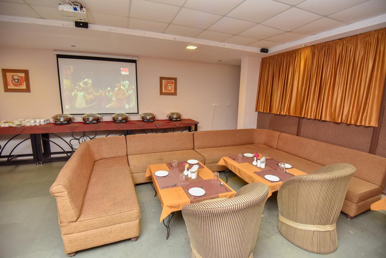 Araliayas Resort & Spa Udajpur Exteriér fotografie